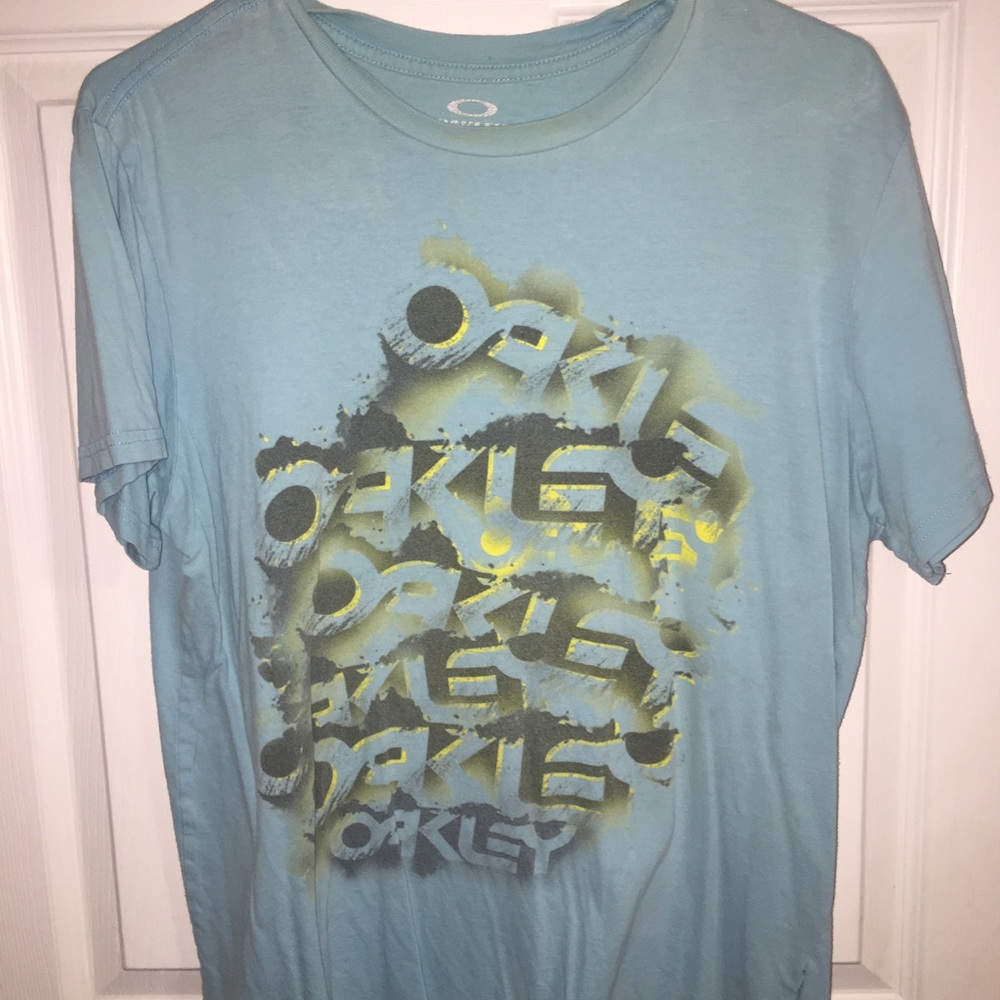 Oakley shirt